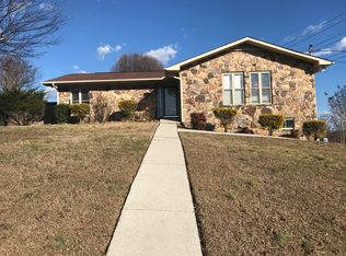 330 Brentwood Dr, Morristown, TN 37814
