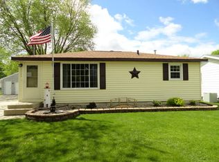 1111 8th St SW, Mason City, IA 50401