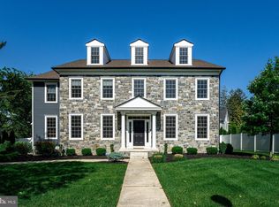 605 Warwick Rd, Haddonfield, NJ 08033