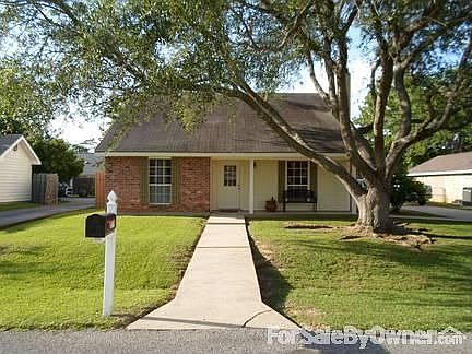 2nd image of 127 Village Green Dr