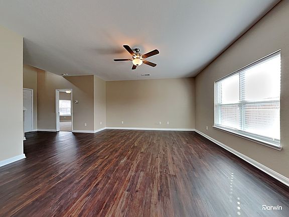 5th image of 126 Cottonwood Dr