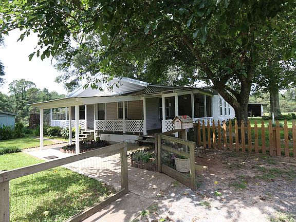 2nd image of 258 County Road 2057