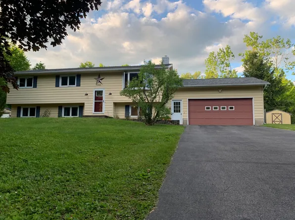7867 McKern Rd, Rome, NY 13440