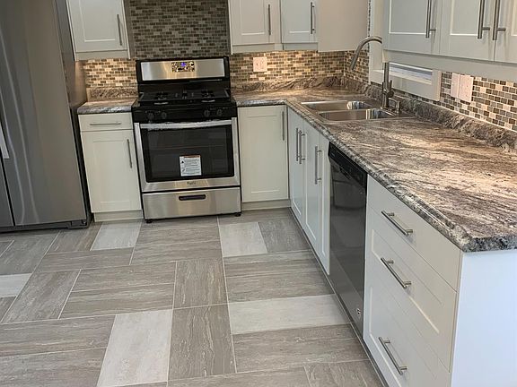 5th image of 331 W 53rd Ave
