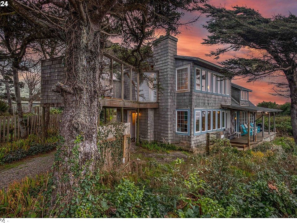 1410 SW Corona Ct, Waldport, OR 97394 | Zillow