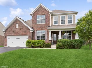 1480 Hartford Ln, Woodridge, IL 60517