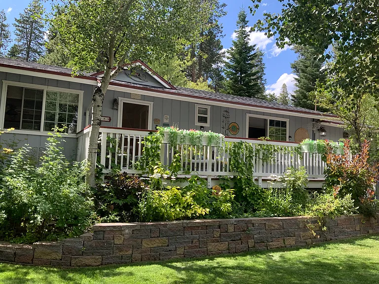 1888 Mewuk Dr — Photo 1