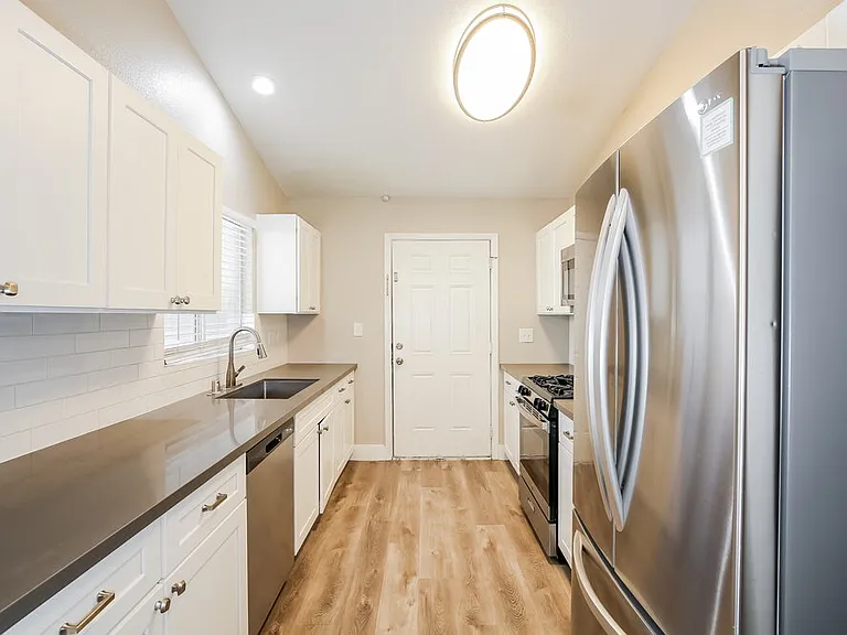 6479 Lone Peak Way — Photo 7