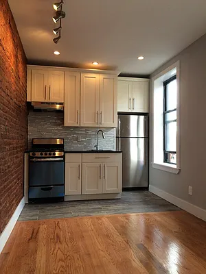 Rented by Bohemia Realty Group | media 15