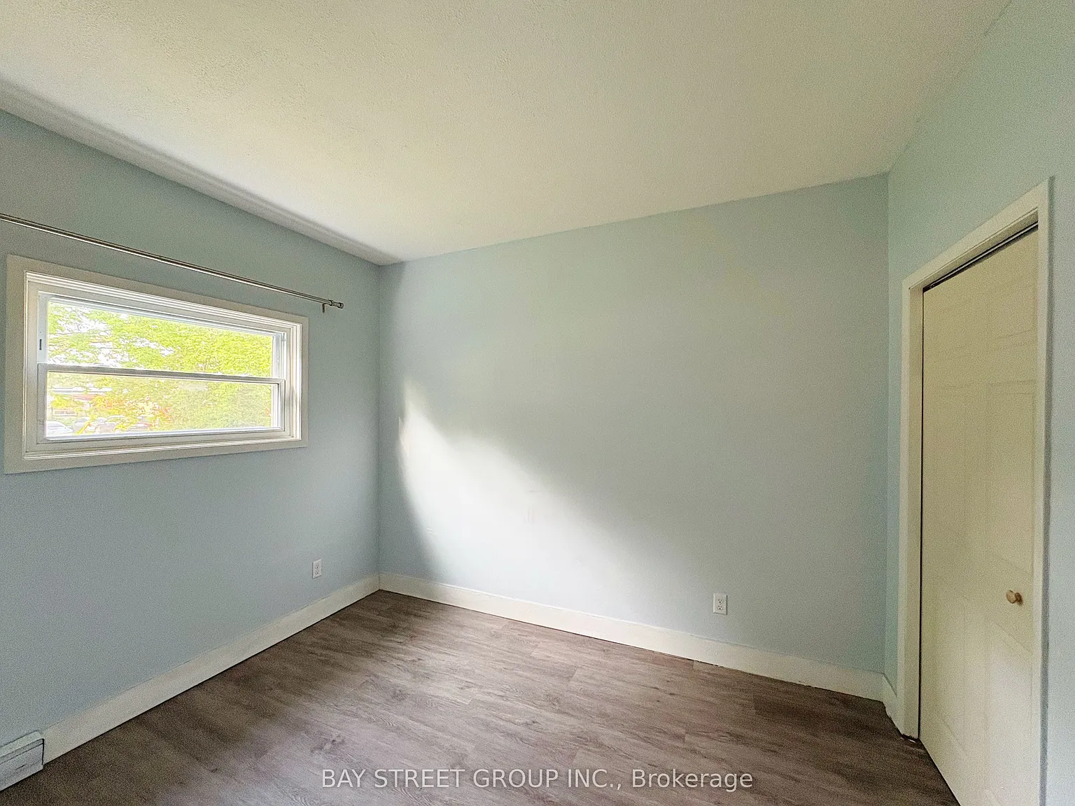 2 bed, $1,600 — Photo 3
