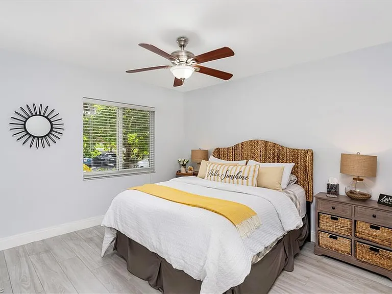 3001 Sandpiper Bay Cir — Photo 12