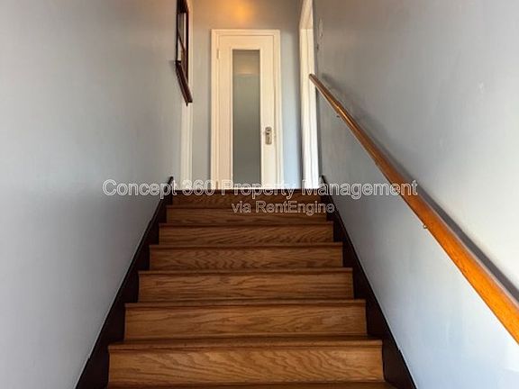 5th image of 2727 E De Soto St