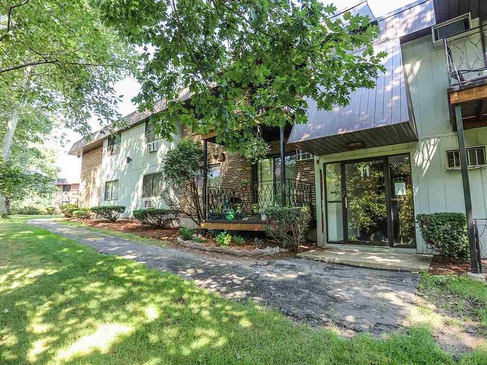 1st image of 11 Strawberry Bank Road #17