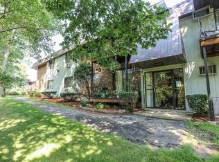 11 Strawberry Bank Rd APT 17, Nashua, NH 03062