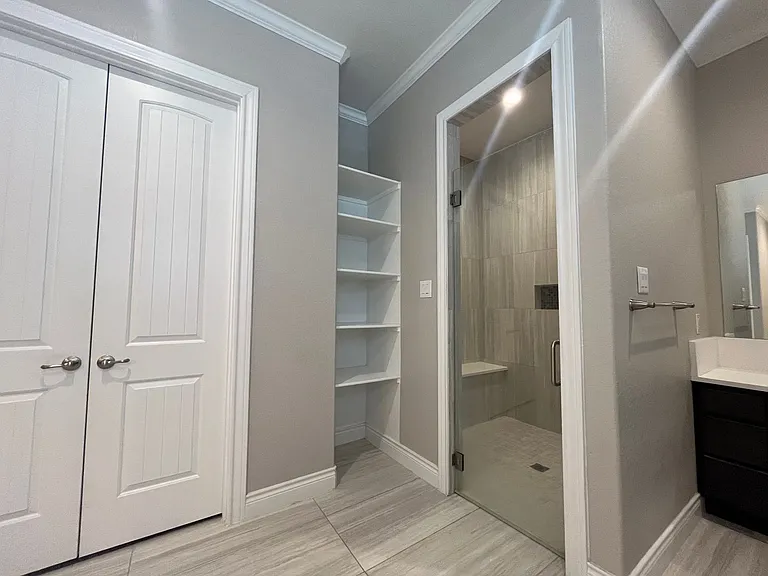 4815 Viewcrest Rd — Photo 29