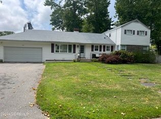 600 Wildwood Rd, West Allenhurst, NJ 07711