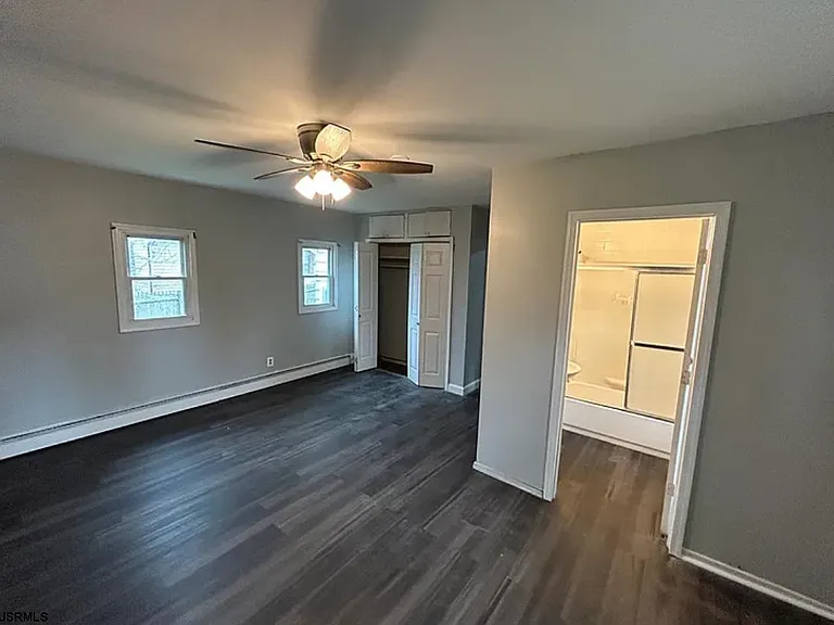 1405 Langston Ave — Photo 5