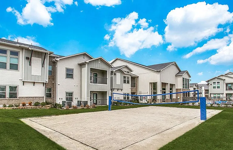 Gray Branch Apartments — Photo 16