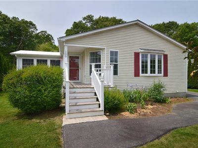 100 Starlight Dr, South Kingstown, RI, 02879