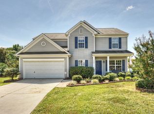 10827 Mountain Springs Dr, Charlotte, NC 28278