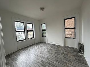 220 E 23rd St #L, Brooklyn, NY 11226