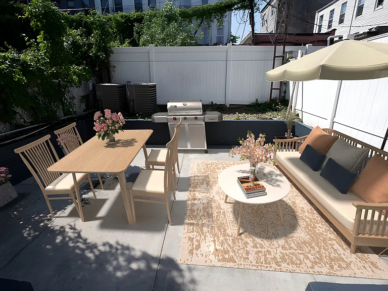 1229 Decatur St #1 — Photo 8