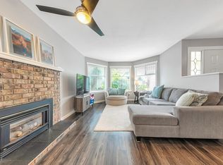 9286 212th St, Langley, BC V1M 2B5