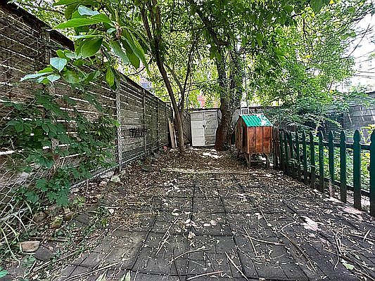 4th image of 80 Eagle St APT 1l