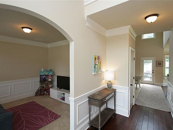 3rd image of 3237 Hollowstone Dr