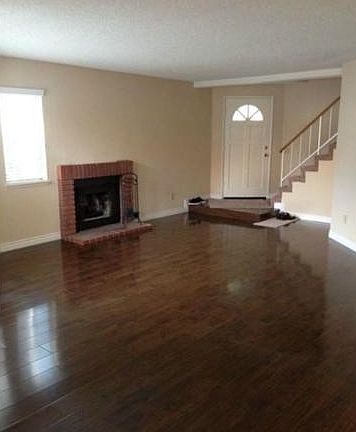 3rd image of 190 N Glendora Ave