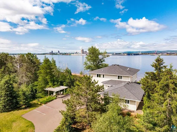 312 Harbor Point Cir, Duluth, MN 55802