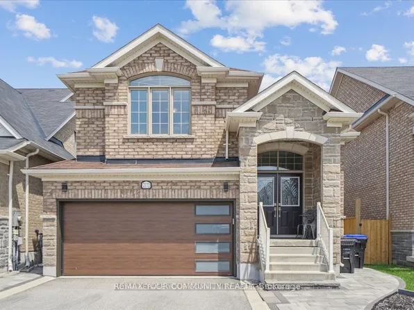 2172 Dawson Cres, Innisfil, ON L9S 0H1