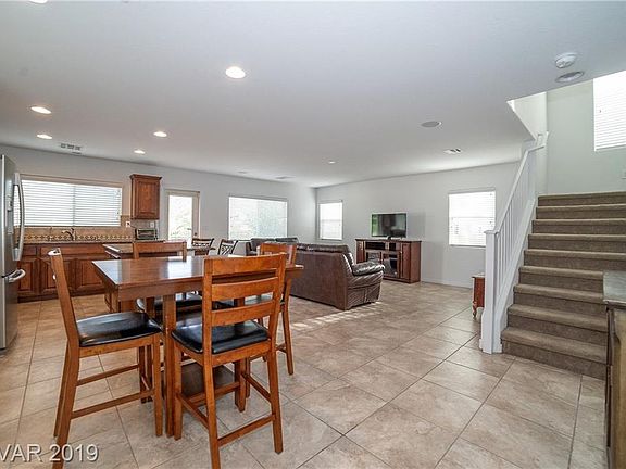 2nd image of 10731 Attleboro Park Ave