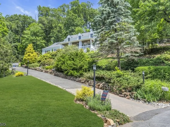 855 Cardinal Ln, Bridgewater Twp., NJ 08807
