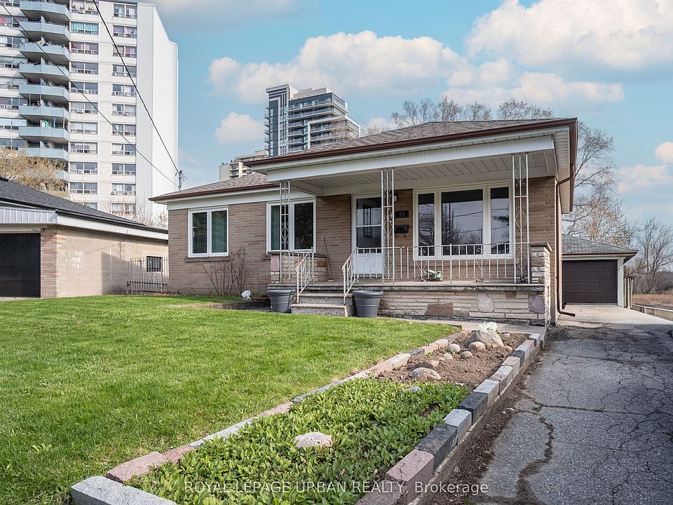 1st image of 19 Battersea Cres