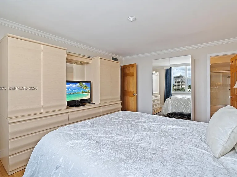 1 Las Olas Cir #809 — Photo 12