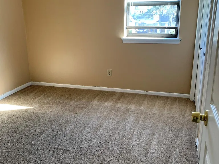 15526 Rio Plaza Dr — Photo 30