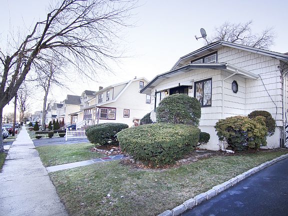 3rd image of 293 Argyle Pl