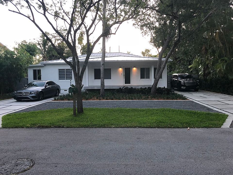 1st image of 7700 SW 61st Ave