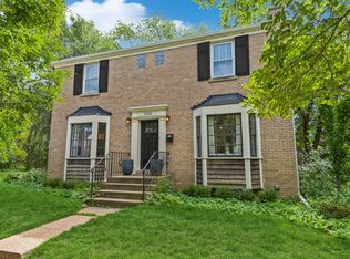 1316 Mulford St, Evanston, IL 60202