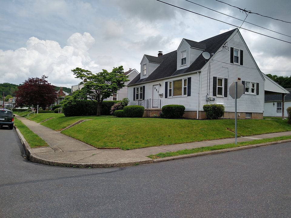 1st image of 1055 Detweiler Ave