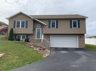 161 Steel St, Grindstone, PA 15442