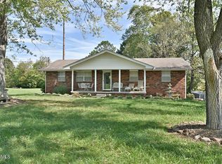 4714 Watson Dr, Straw Plains, TN 37871