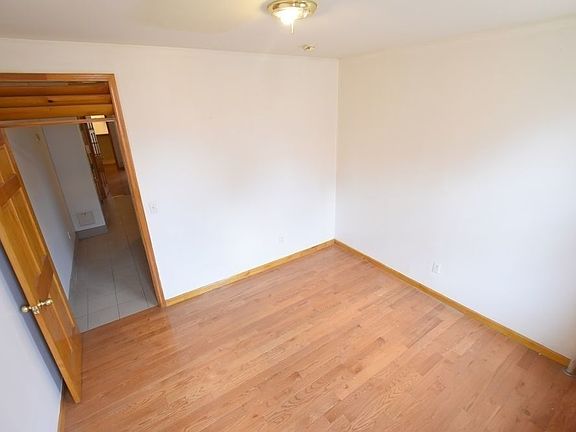 5th image of 19 Eldridge St #15A