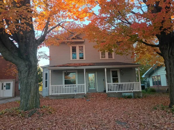 507 S Main St, Westfield, WI 53964