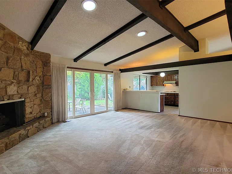 4027 E 82nd Pl — Photo 15