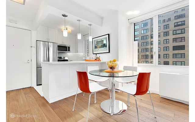 Rented by Douglas Elliman | media 15