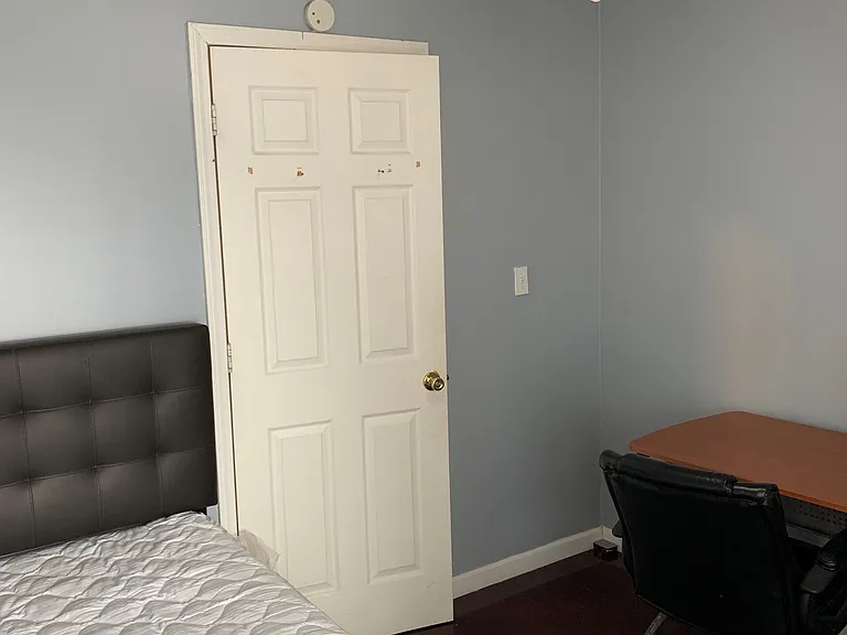 141 Lexington Ave #1 — Photo 14