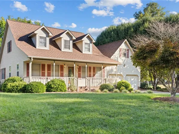 300 Daniel Paul Dr, Archdale, NC 27263