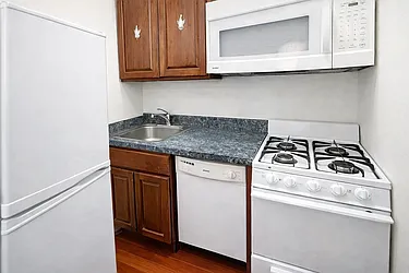 Rented by MADEHOME